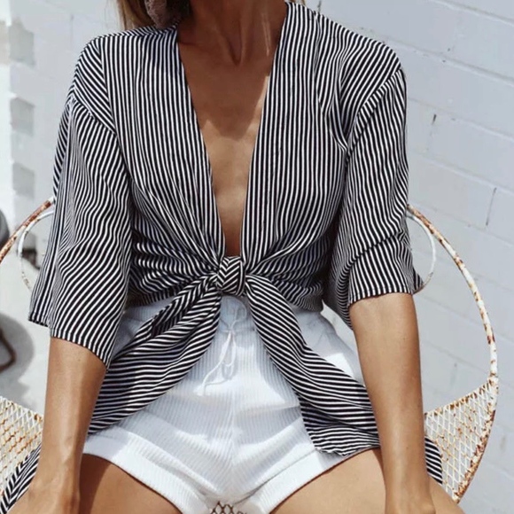 Deep V Tie Front Striped Top S/M/L - Picture 5 of 8